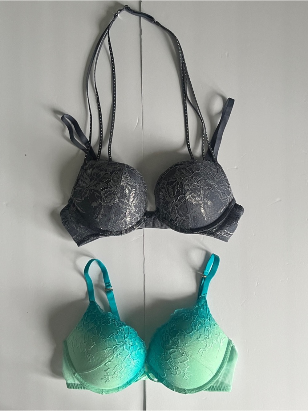 La Senza Beyond Sexy Metallic Lace Bra/Hello Sugar Turquoise Ombré Lace Bra 32C